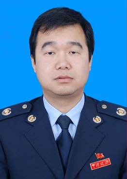 马荣.jpg 马荣.jpg